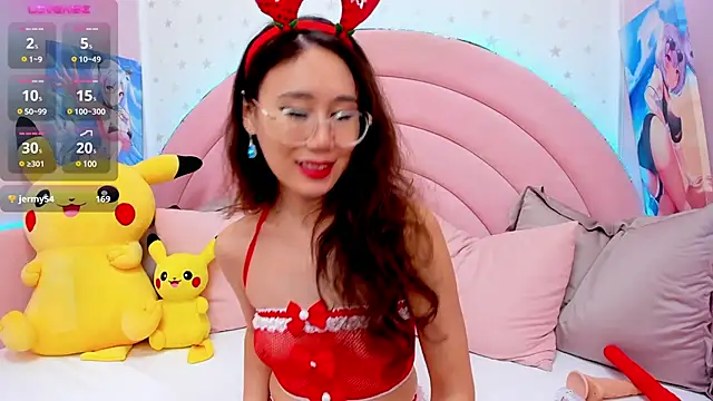 Snapshot of Nao__Chan_ chatting on 12/23/24, 04:33 Nao Chan online show from 12/23/24, 04:33