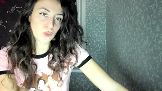 Karina sunny online show from 11/30/25, 10:03