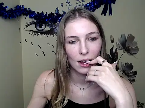 StrangerGi online show from 01/30/25, 09:58