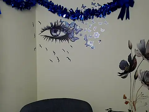 StrangerGi online show from 02/13/25, 06:52