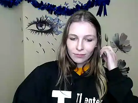 StrangerGi online show from 02/26/25, 04:24