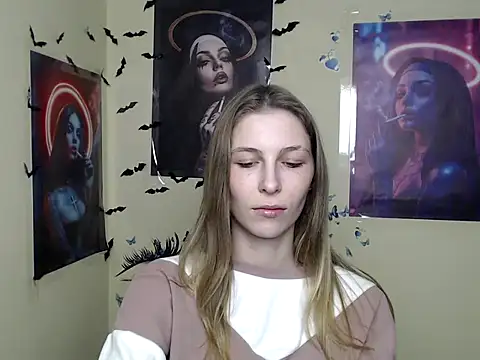 StrangerGi online show from 03/10/25, 04:03