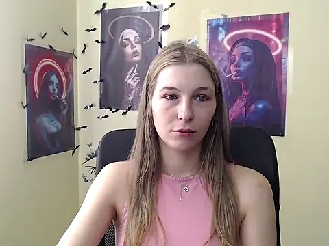 StrangerGi online show from 04/03/26, 05:49