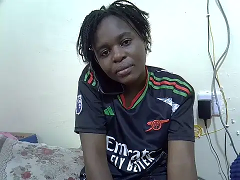 Snapshot of dirtyshowgirl chatting on 09/29/25, 09:47 dirtyshowgirl online show from 09/29/25, 09:47