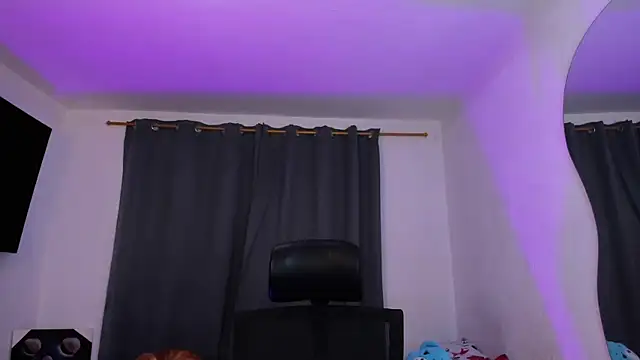 Snapshot of Abby_Parker1 chatting on 10/01/25, 01:55 Abby Parker1 online show from 10/01/25, 01:55