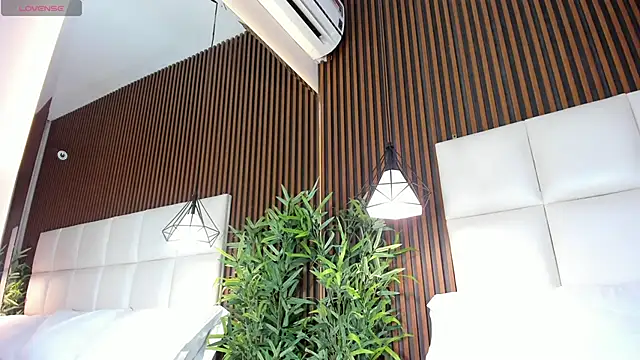 CailynBrowm online show from 09/27/25, 04:39