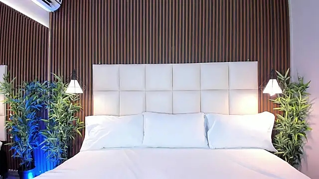 CailynBrowm online show from 11/09/25, 04:33