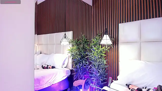 CailynBrowm online show from 01/09/26, 04:37