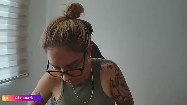 Isis69  online show from 01/07/26, 07:05