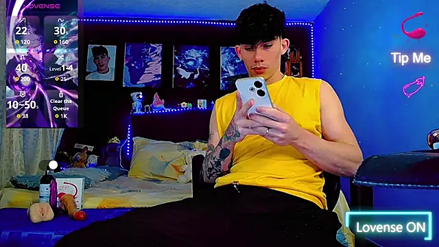 thiagomurphyy online show from 10/28/25, 11:40