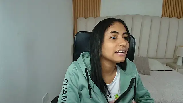 shaneelle online show from 03/06/26, 03:03