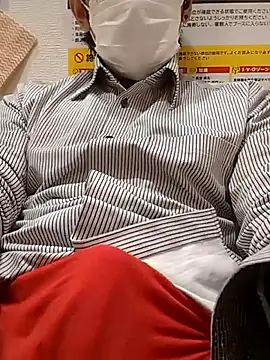 Snapshot of RYOTA8888888888 chatting on 02/16/26, 05:42 RYOTA8888888888 online show from 02/16/26, 05:42