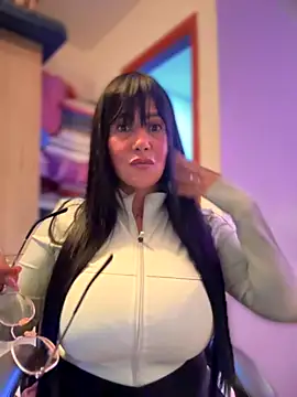 Saorii kiido online show from 10/23/25, 02:22