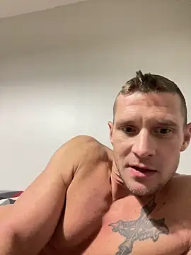 Snapshot of Camcam21 chatting on 01/07/25, 05:22 Camcam21 online show from 01/07/25, 05:22