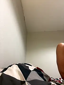 Snapshot of Camcam21 chatting on 09/09/25, 01:49 Camcam21 online show from 09/09/25, 01:49