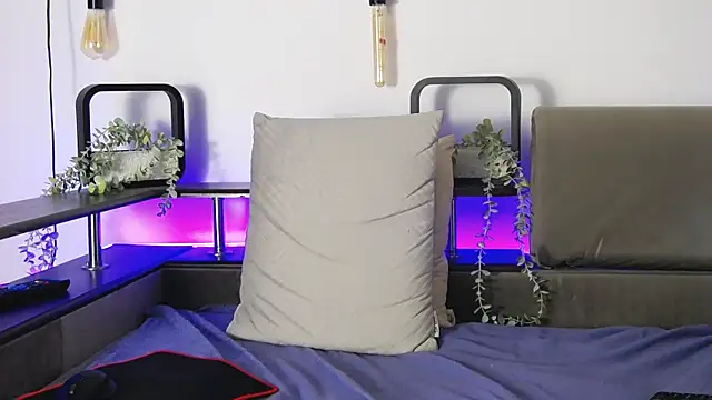 CarterCole online show from 01/31/25, 02:07