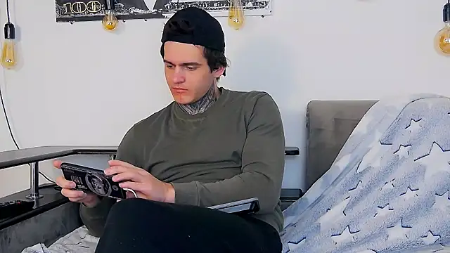 CarterCole online show from 01/10/26, 09:44