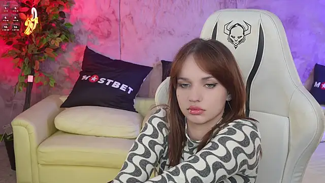 Brendi054 online show from 12/13/24, 07:43