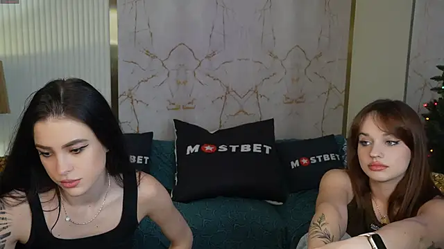 Brendi054 online show from 12/15/24, 02:37