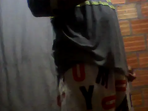 RS1995Poa1 online show from 10/27/25, 04:33