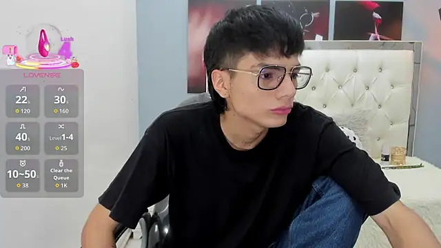 Noha scott online show from 04/15/26, 10:54