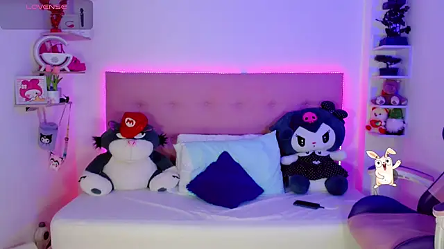 Snapshot of Kylie_brokee chatting on 03/08/25, 09:08 Kylie brokee online show from 03/08/25, 09:08