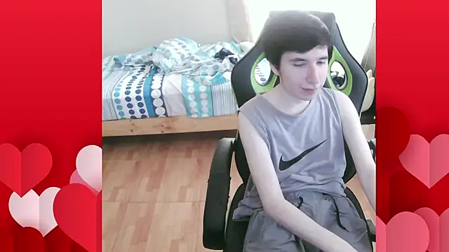 Snapshot of Twink_martinboy chatting on 03/21/25, 05:56 Twink martinboy online show from 03/21/25, 05:56