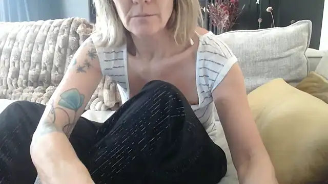 godinflower online show from 11/07/25, 01:00