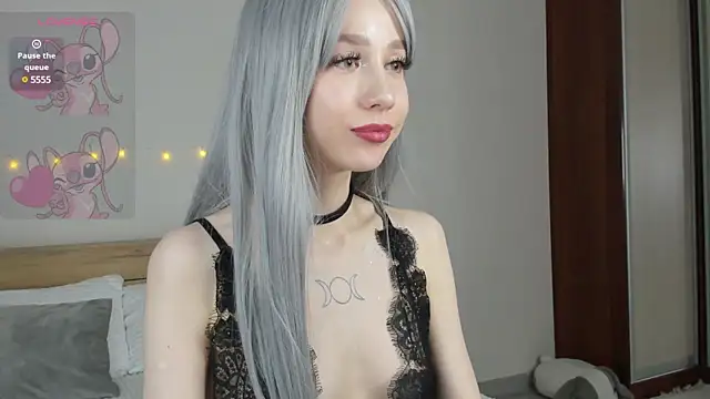 Amelia Martinz online show from 02/28/25, 04:31