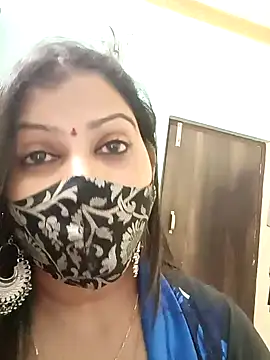 SANAYA ROY online show from 02/03/25, 11:09