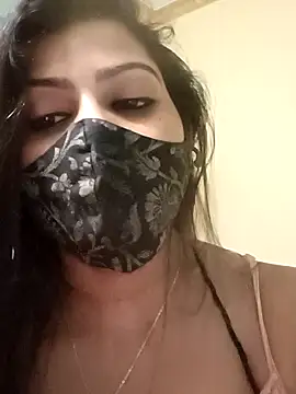 SANAYA ROY online show from 04/15/26, 07:58