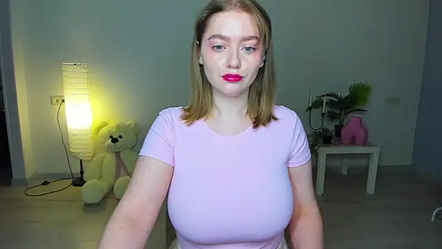 AidaPerry online show from 10/11/25, 07:01