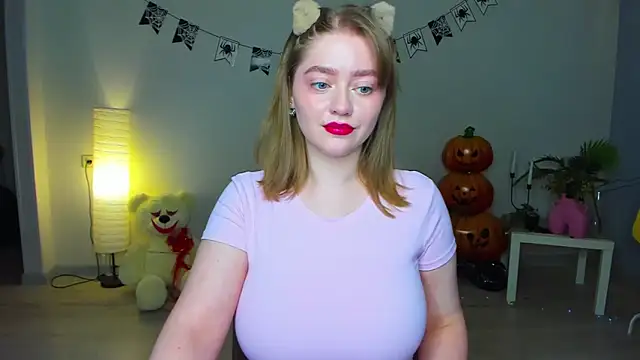 AidaPerry online show from 11/01/25, 06:21