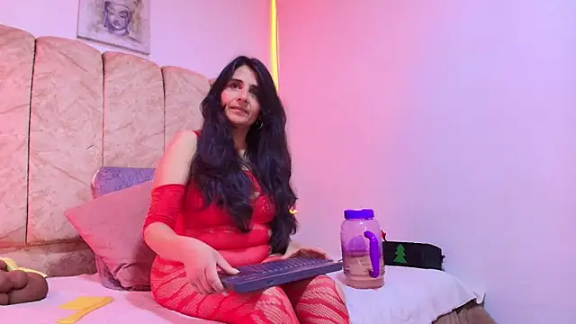  Marcela   online show from 04/18/26, 11:25