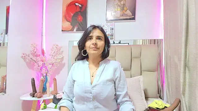 Snapshot of _Marcela__ chatting on 05/23/26, 11:36 Marcela online show from 05/23/26, 11:36