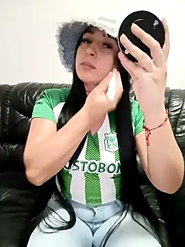 Snapshot of Juanamd1 chatting on 12/18/24, 08:53 Juanamd1 online show from 12/18/24, 08:53