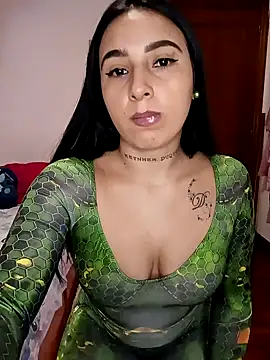 Snapshot of Juanamd1 chatting on 01/24/25, 08:44 Juanamd1 online show from 01/24/25, 08:44