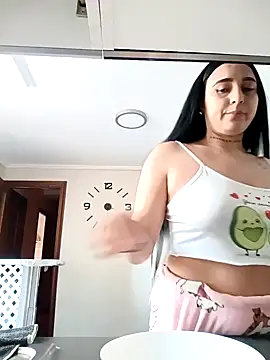 Snapshot of Juanamd1 chatting on 01/24/25, 11:48 Juanamd1 online show from 01/24/25, 11:48