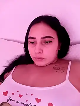 Snapshot of Juanamd1 chatting on 02/07/25, 09:05 Juanamd1 online show from 02/07/25, 09:05