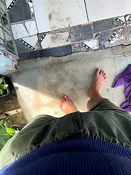 king cum  online show from 10/22/25, 11:54