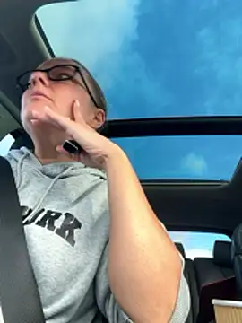 scrummymummy2 online show from 11/24/25, 10:48