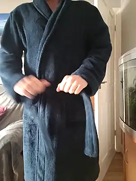 JulianJ50 online show from 12/01/25, 09:25