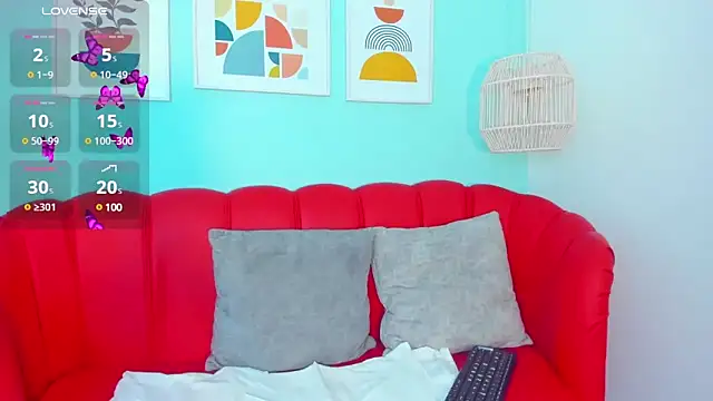 Nahiajhonson  online show from 02/25/25, 06:42