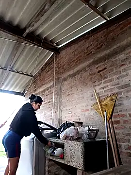 SamaraJay1 online show from 04/17/26, 01:25