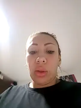 coral smitth online show from 02/14/25, 12:51