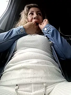 coral smitth online show from 01/18/26, 08:23