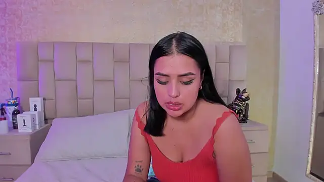 EmmaTorres  online show from 12/16/24, 08:16