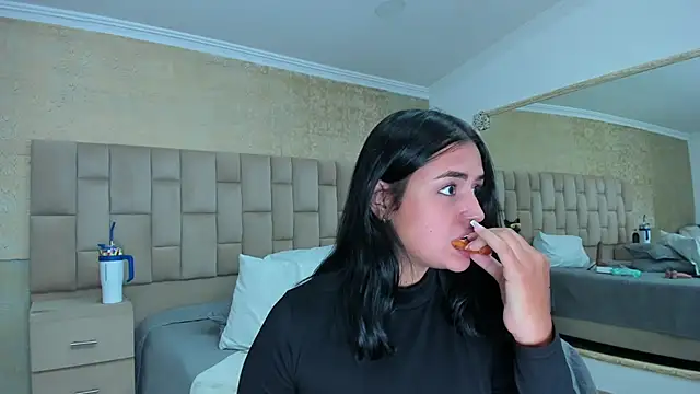 EmmaTorres  online show from 01/24/25, 12:09