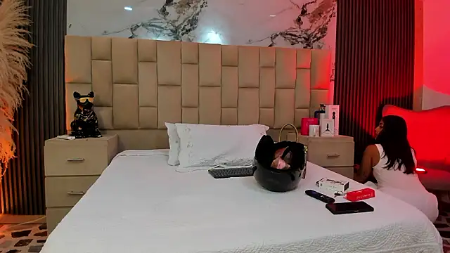 EmmaTorres  online show from 02/02/26, 10:19