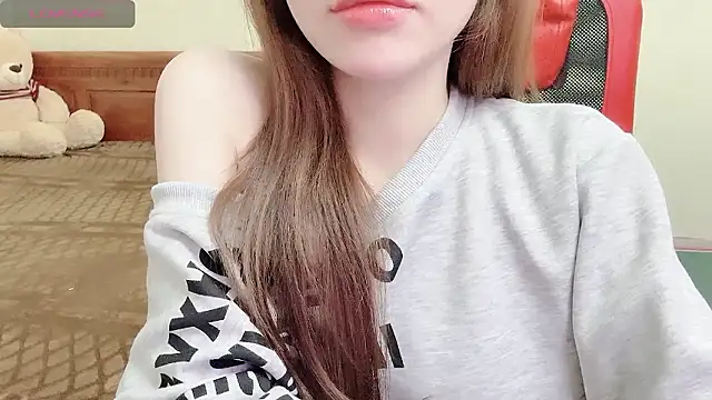 Snapshot of TrinhH_Nabbi chatting on 12/09/24, 06:45 TrinhH Nabbi online show from 12/09/24, 06:45